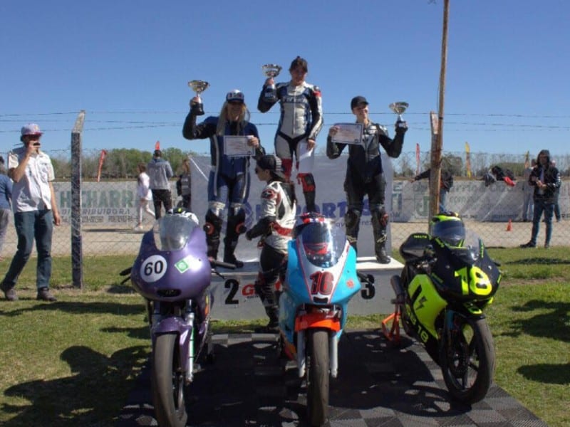 primera piloto trans motociclismo