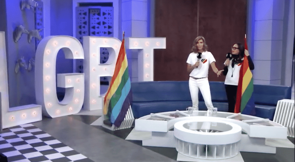 montserrat oliver yolanda andrade salen del clóset 2