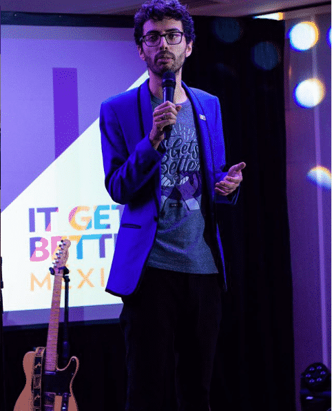 manta-mensaje-homofóbica