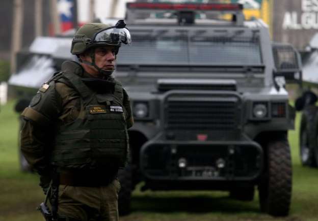 carabineros lesbiana 5