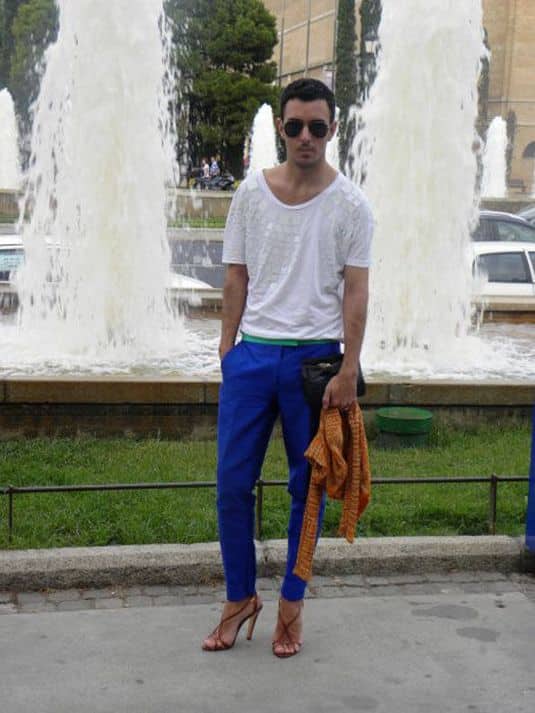 hombres con tacones víctor blanco