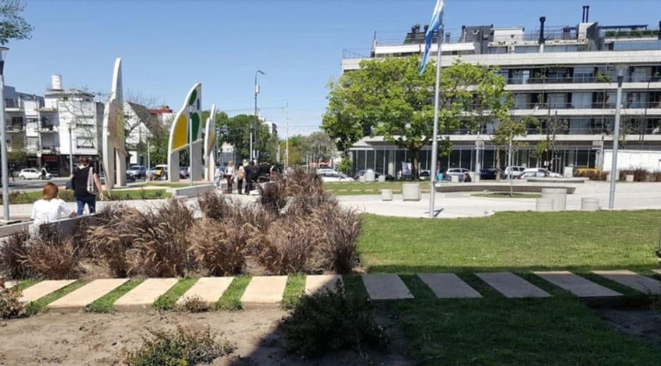 latigazos pareja gay 2