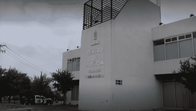 policías arrestaron pareja gay