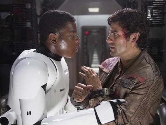 Finn (John Boyega) y Poe (Oscar Isaac)