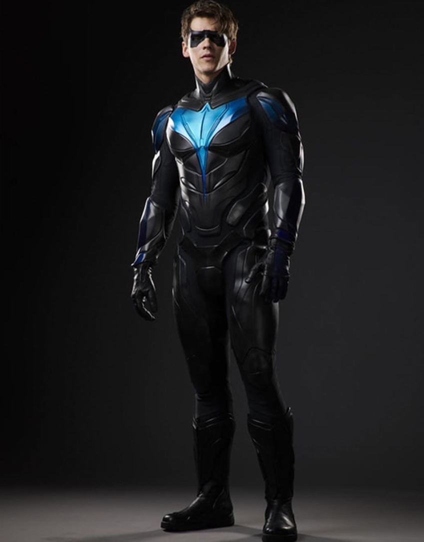 Brenton Thwaites fotos