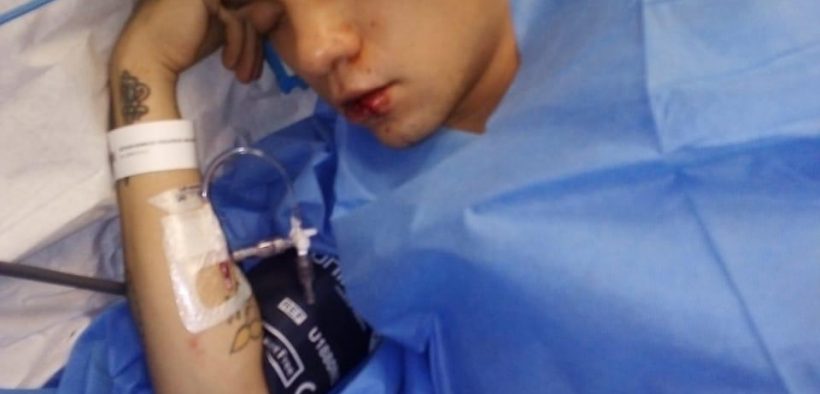 ataque homofóbico gay micro 2