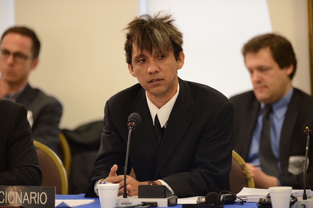 belice sexo gay caleb orozco