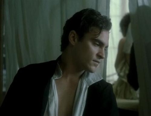 joaquin phoenix personajes quills