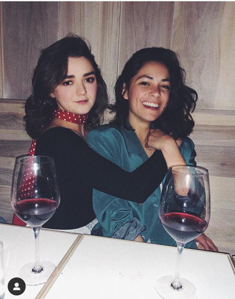 maisie williams blu hunt