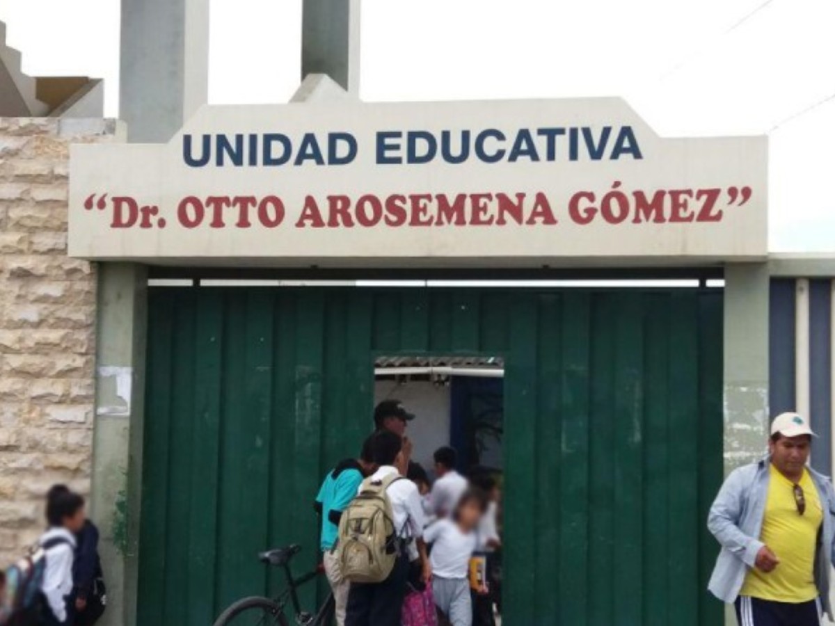 rector profesor bisexual portada