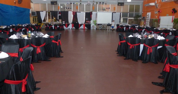 diseñador gay quinceañera 