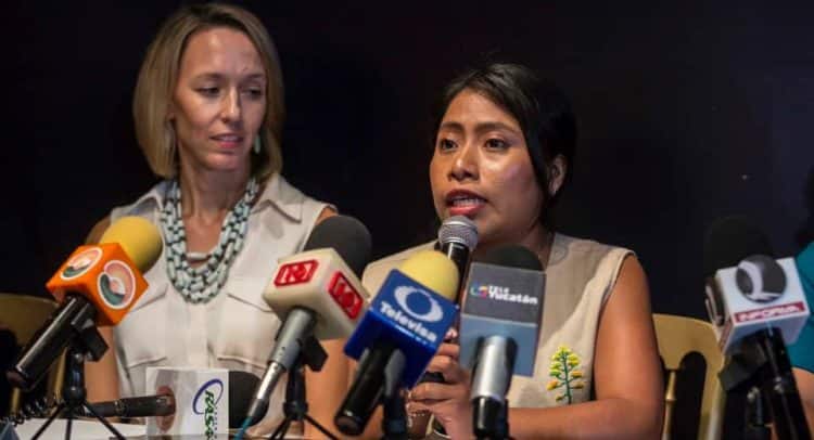 Yalitza Aparicio hablando en Mérida.
