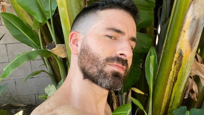 colombianos gay guapos famosos portada