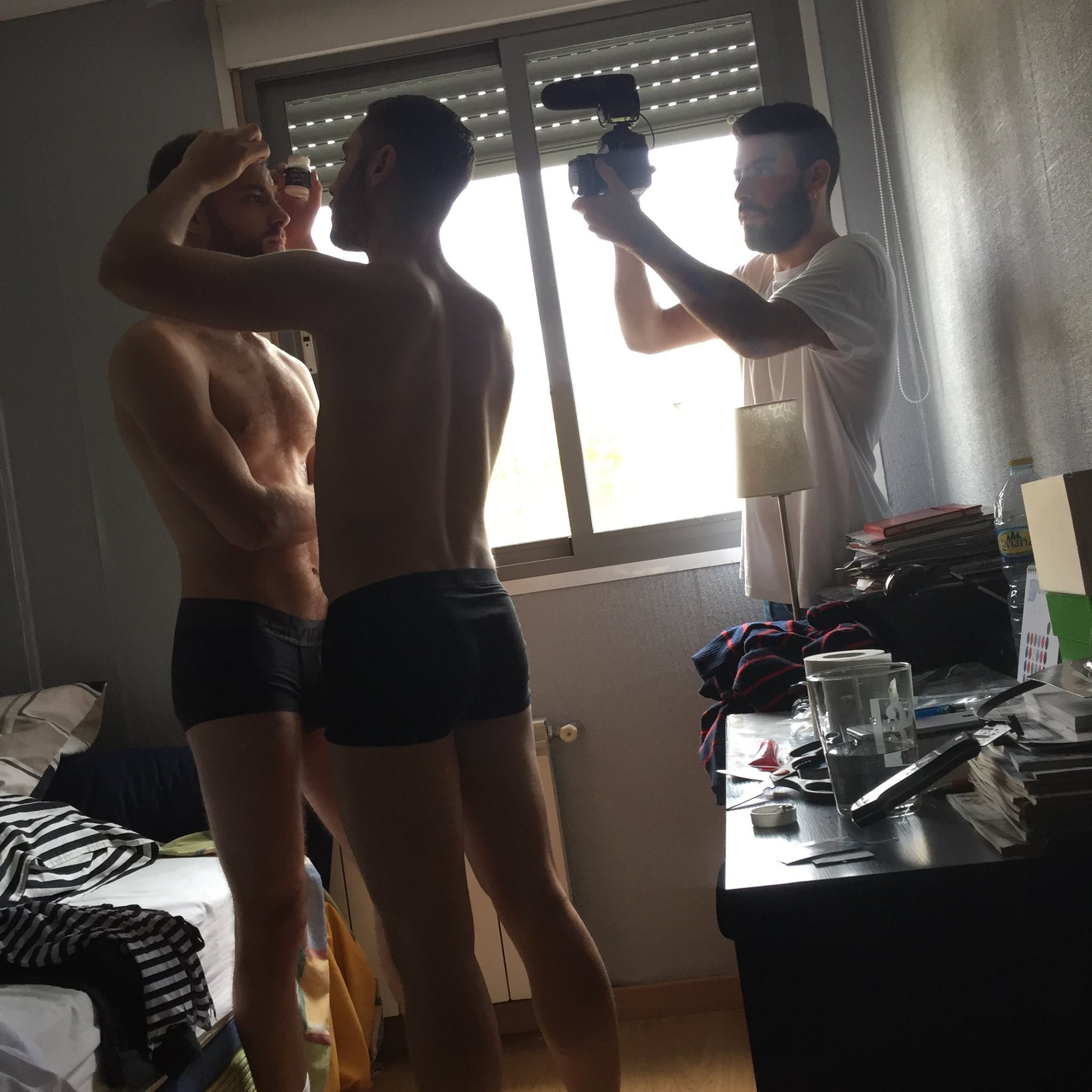 cortos lgbt roberto perez toledo zombie kiss detrás de cámaras