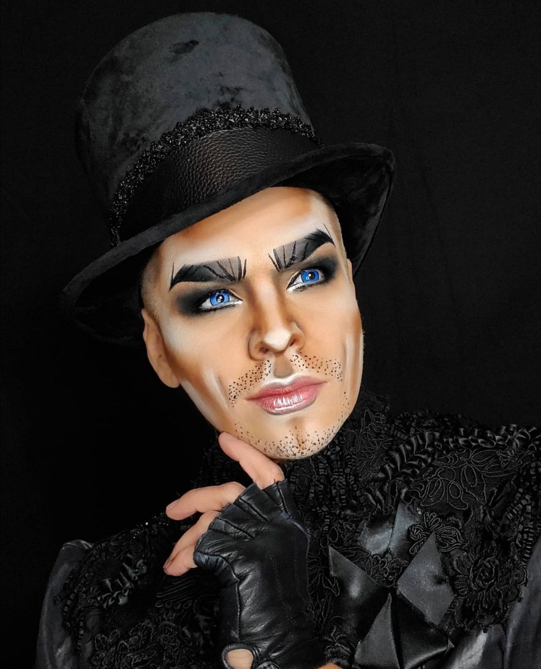 Cosas que te pasarán si eres drag king Homosensual