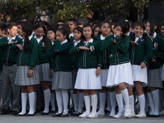 secundaria gay lesbiana