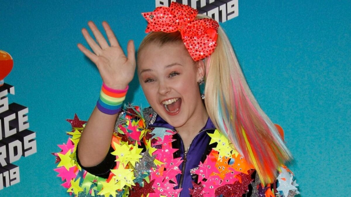 Jojo Siwa celebridades pansexuales foto 