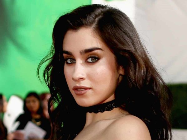 latinas famosas bisexuales lauren jauregui