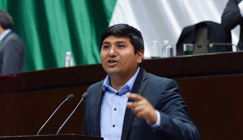 Rogerio Castro Vázquez parejas LGBT infonavit