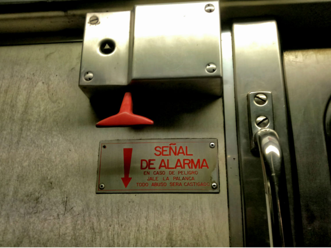 gay-metro-pino-suárez-golpiza