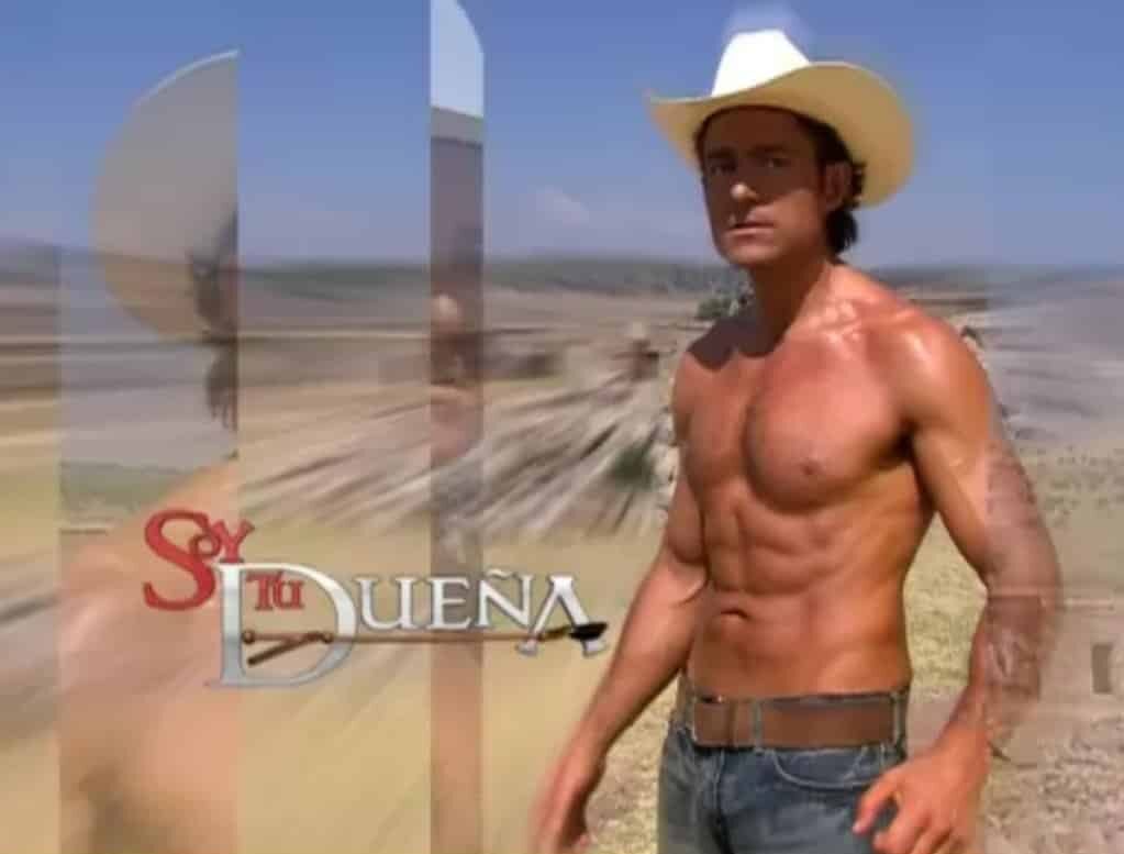 momentos-infancia-gay-fernando-colunga