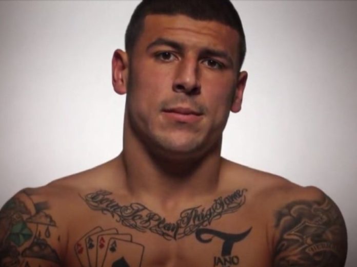 Aaron Hernández gay mamá portada