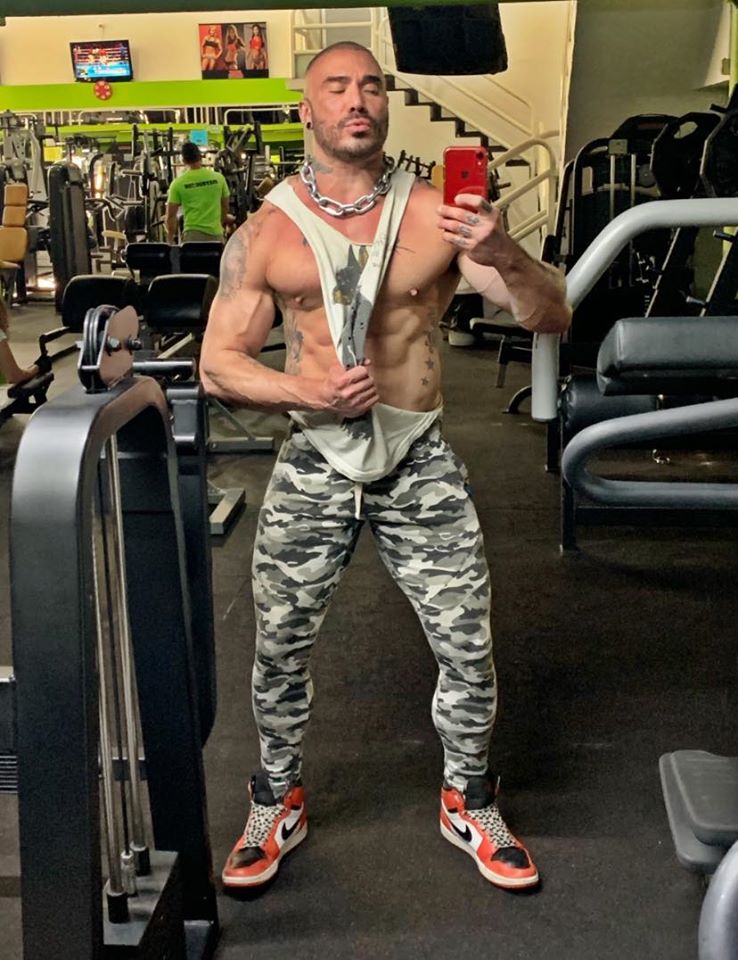 boy-band-gays-bisexuales-Angelo-García