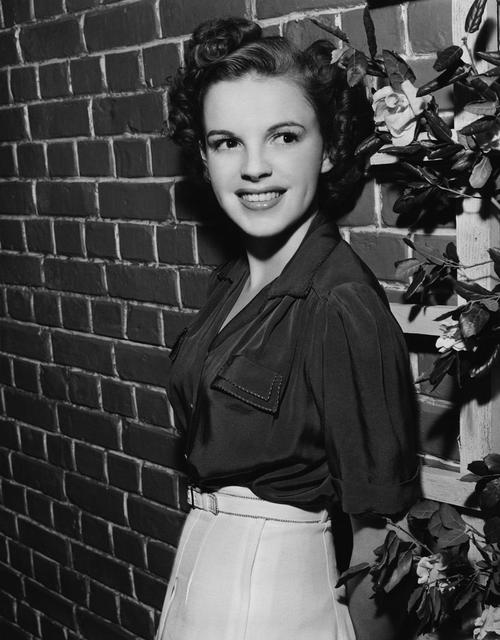 vida judy garland icono gay