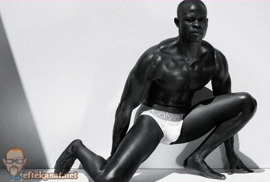 Djimon Hounsou