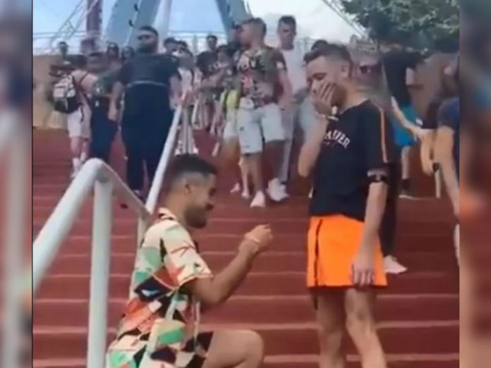 propuestas simultáneas matrimonio