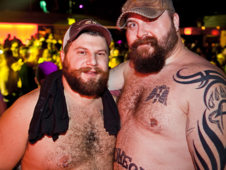 foto osos De gay Virginia shemale chatroom