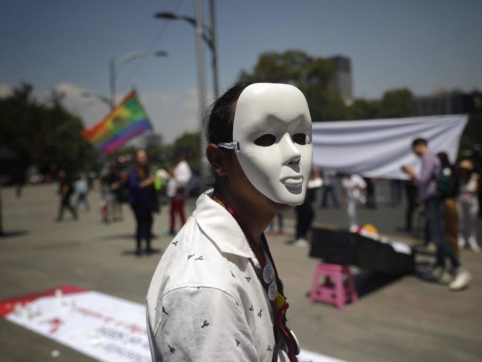 mexicanos VIH Canadá desabasto