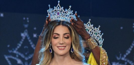 fotos-valentina-fluchaire-miss-international-queen-2020