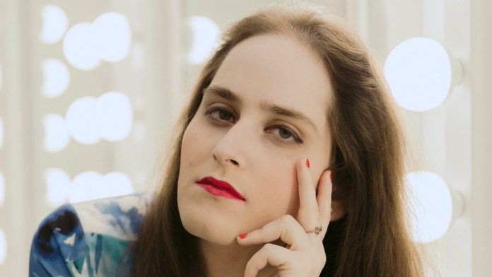 Abby-exrabino-mujer-trans