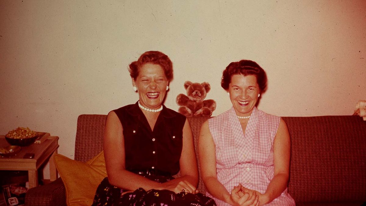 netflix-amor-secreto-terry-pat-viejitas-lesbianas