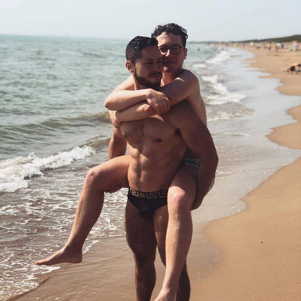 pareja gay Twitter fotos