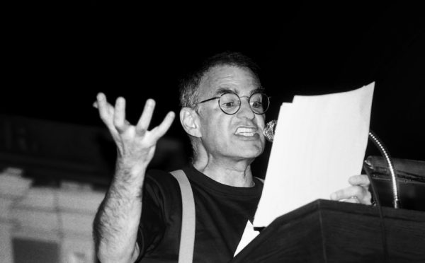 Larry-Kramer-activista-vih-sida-1