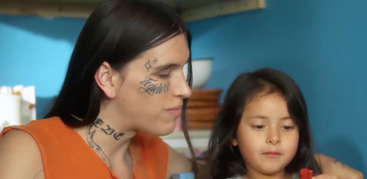 incluyen-a-lesbianas-y-trans-en-video-de-gobierno