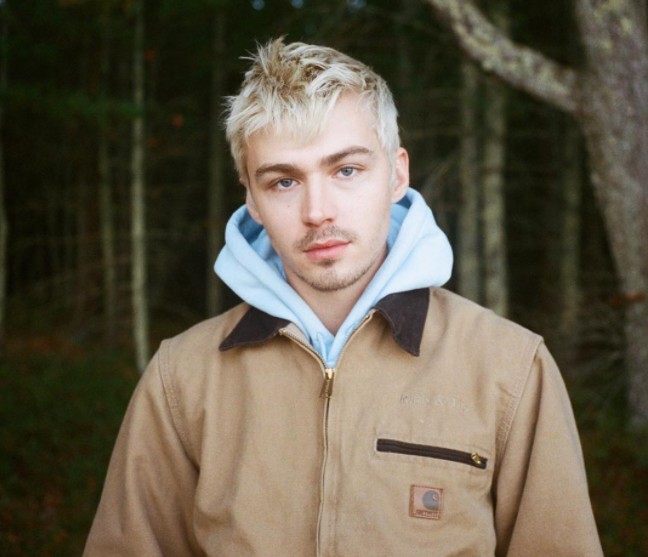 Miles Heizer actor gay