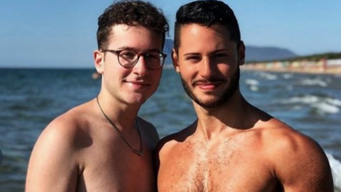 pareja gay fotos Twitter