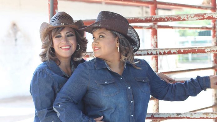 parejas-lesbicas-muestran-hermosa-diversidad