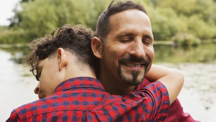 respuesta papá hijo gay