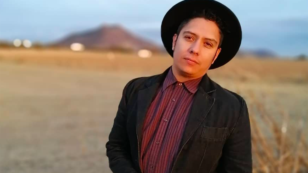 escritor-gay-regresar-chihuahua