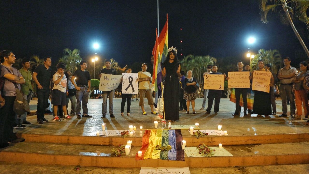 Mes Orgullo violencia LGBTQ+