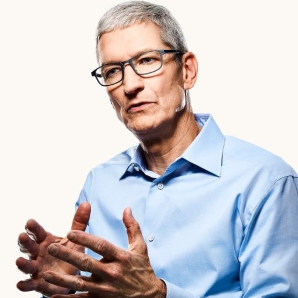 famosos sacaron del clóset tim cook