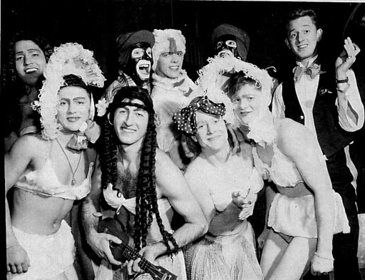 soldados-crossdressing-WWII