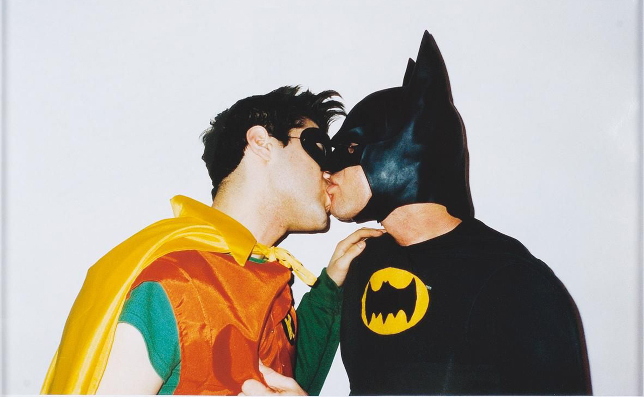 Versión extendida de Batman Forever probaría que era gay - Homosensual