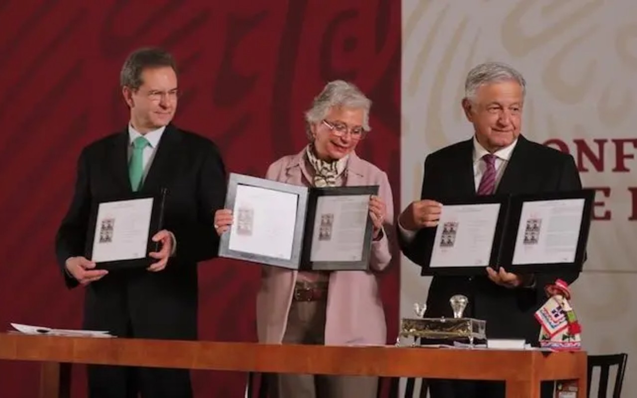 Gobierno Federal Pin parental Gobierno Federal Pin parental