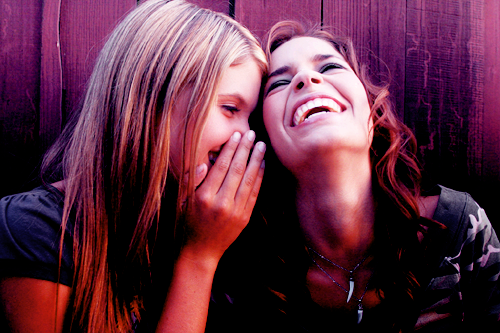 ashley-spencer-parejas-lésbicas-series