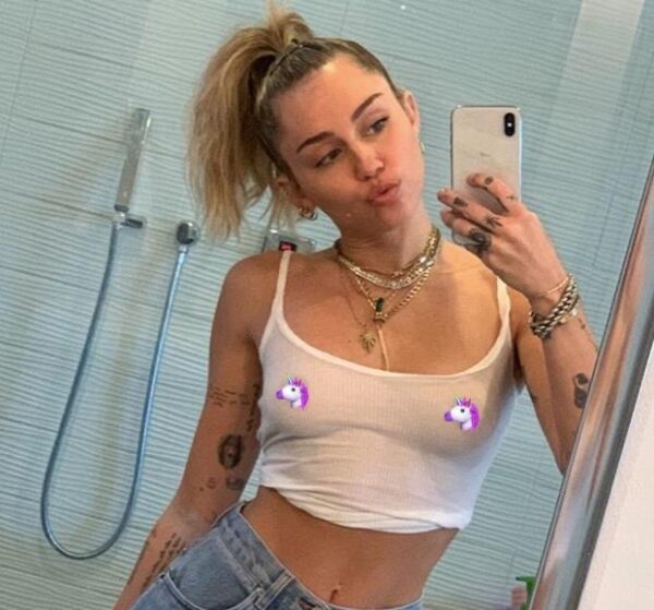 famosos encuerados instagram Miley Cyrus